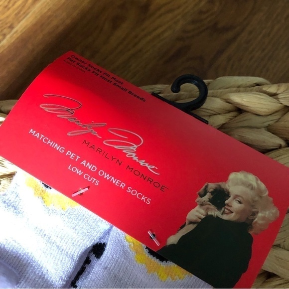 Marilyn Monroe Matching pet & owner low cuts socks - Picture 2 of 4
